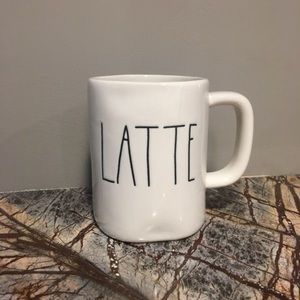 Rae Dunn ‘LATTE’ mug